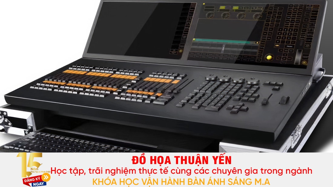 Khóa học lập trình M.A Timecode Lighting Show thực tế